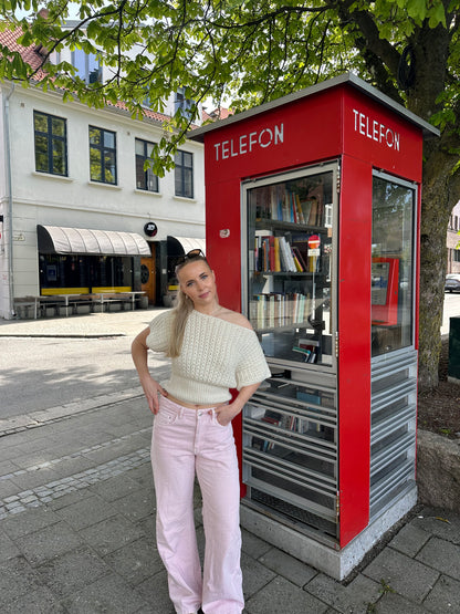 NELLA